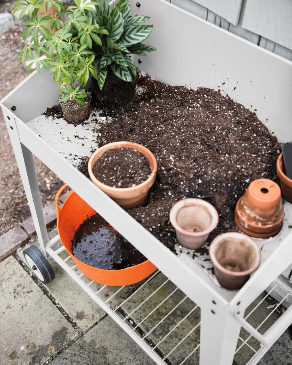Demeter Potting Bench