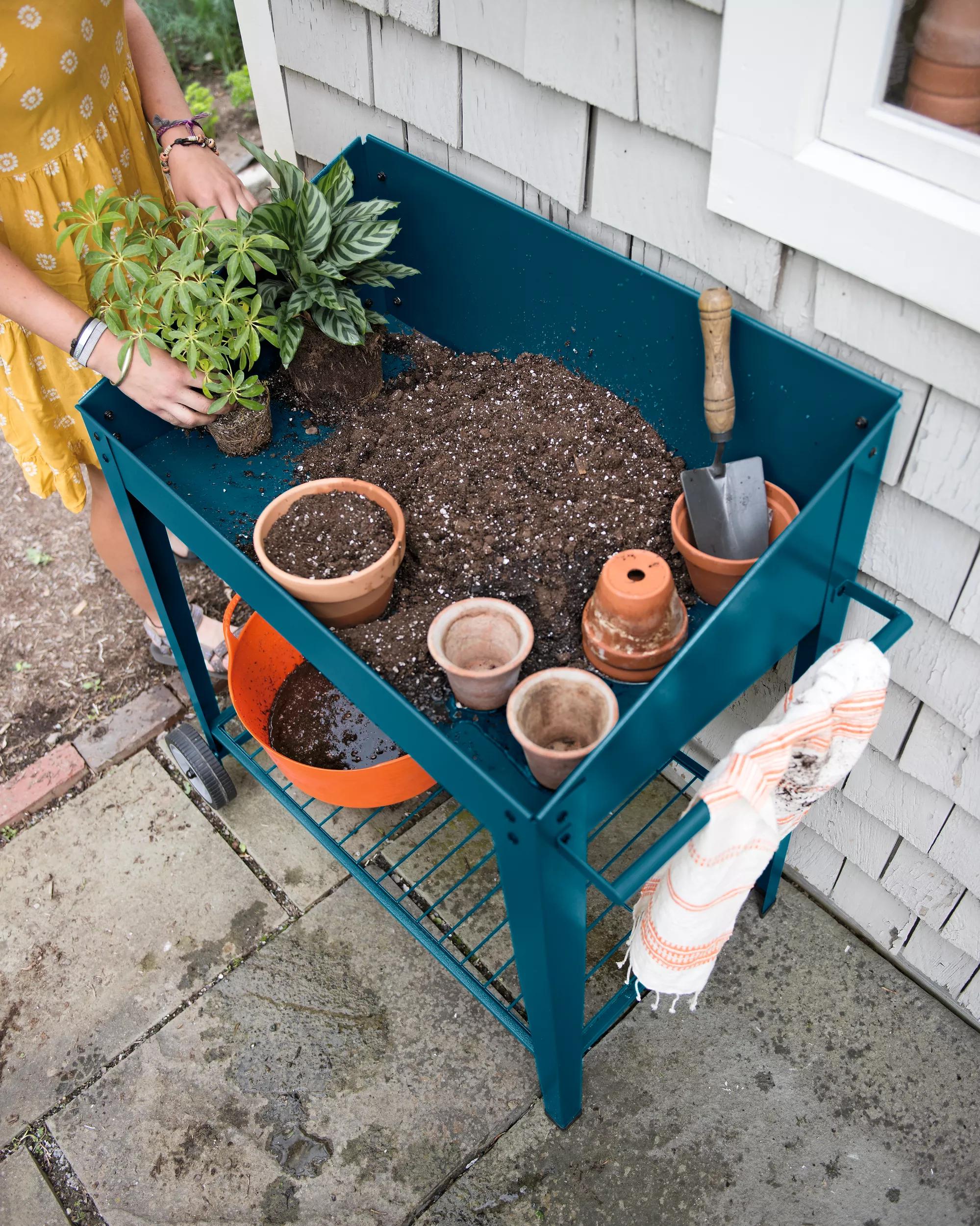 Demeter Potting Bench