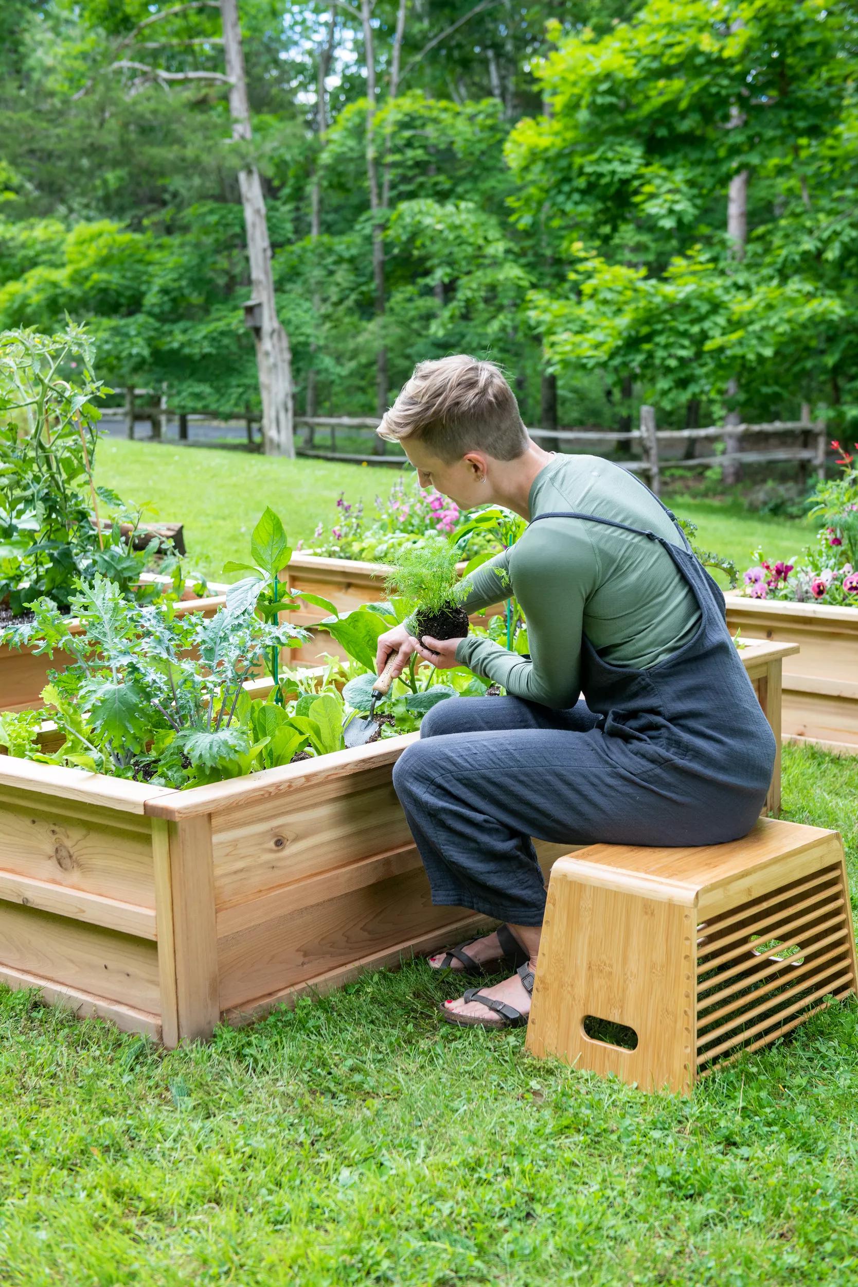 Bamboo Garden Stool and Basket Combo